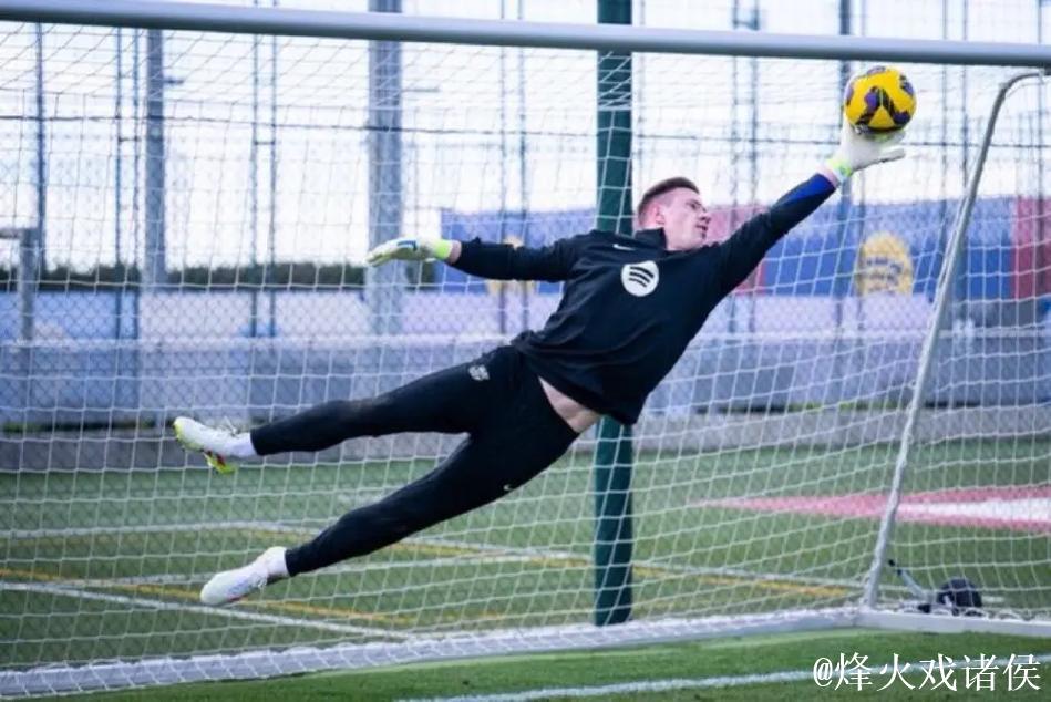 塞尔：特尔施特根无意冬窗离开巴萨，他认为自己会是第一替补