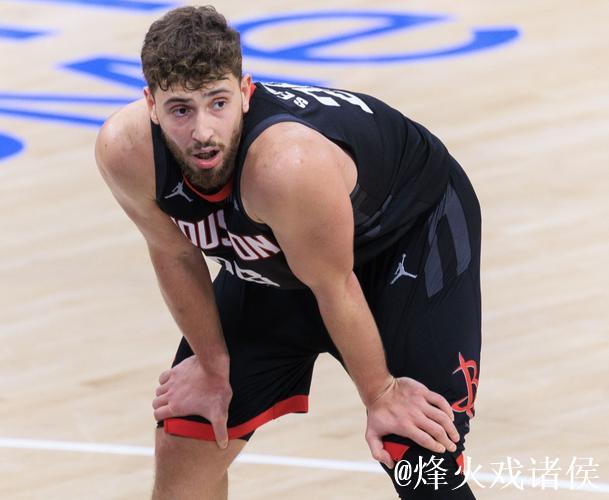 火箭91-111不敌雷霆 球员评价:2人及格,6人低迷 火箭91-111不敌雷霆 球员评价:2人及格,6人低迷