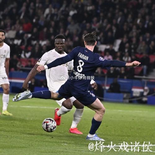 法甲-巴黎1-3尼斯 赛季联赛不败金身遭破