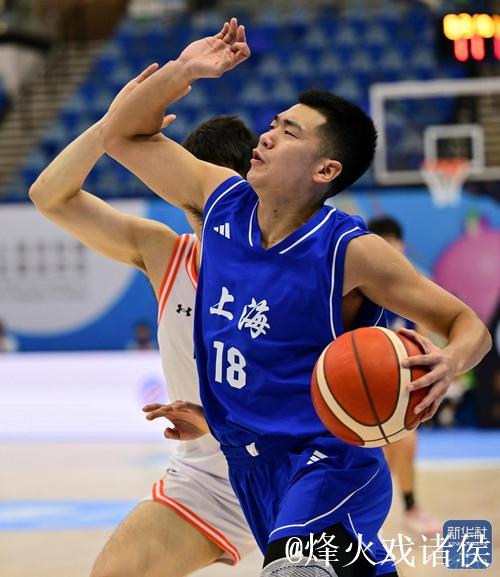 单节赢19分 全运会男篮小组赛四川队击败上海队